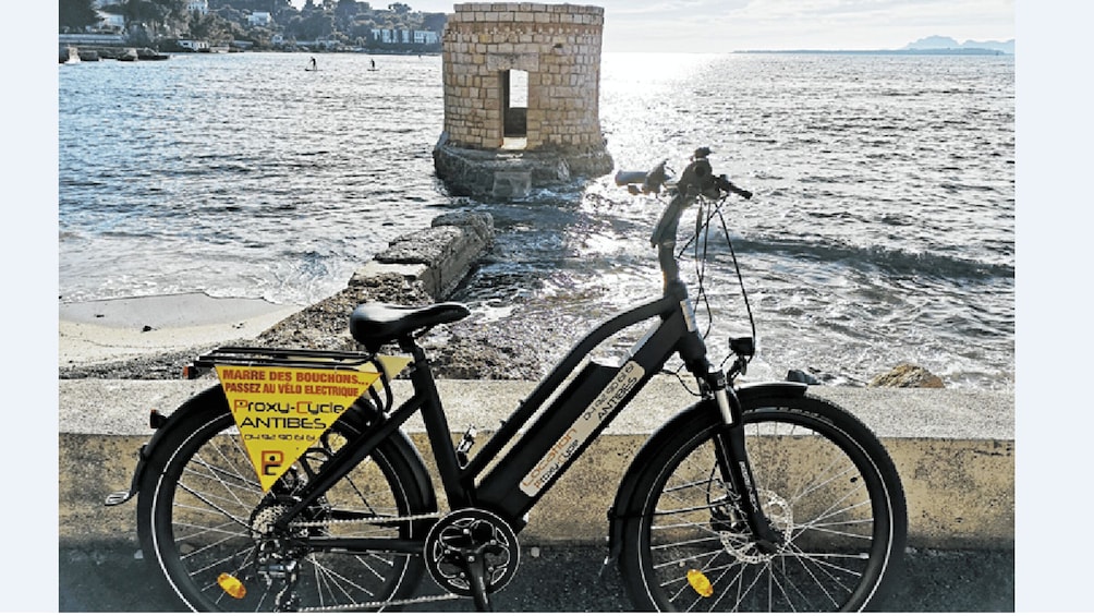 Picture 4 for Activity Antibes: Electric Bike Tour