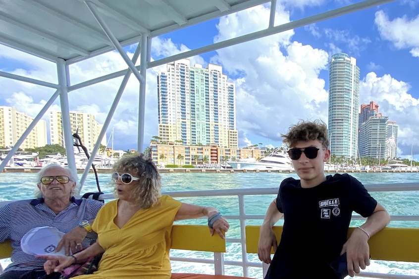 South Beach Cruise of Millionaire’s Homes & Miami Skyline