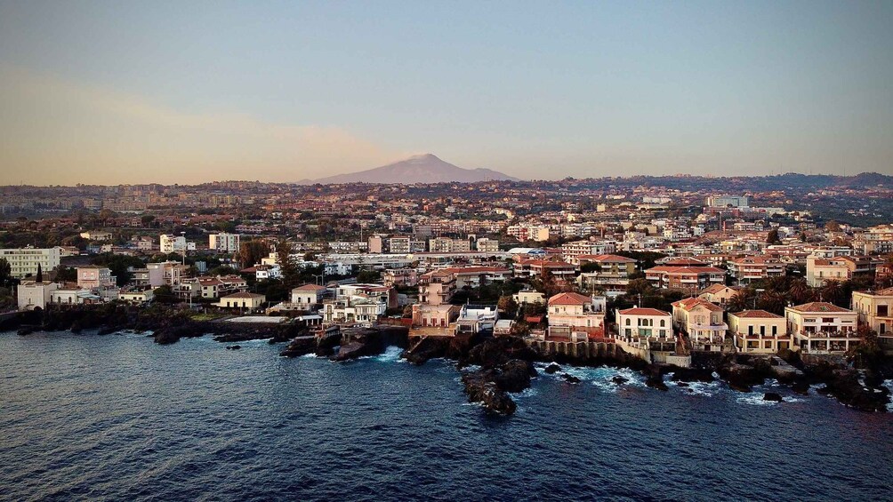 Catania: City Highlights Walking Tour