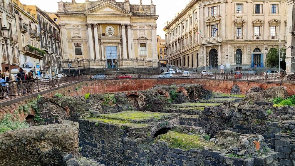 Picture 2 for Activity Catania: City Highlights Walking Tour