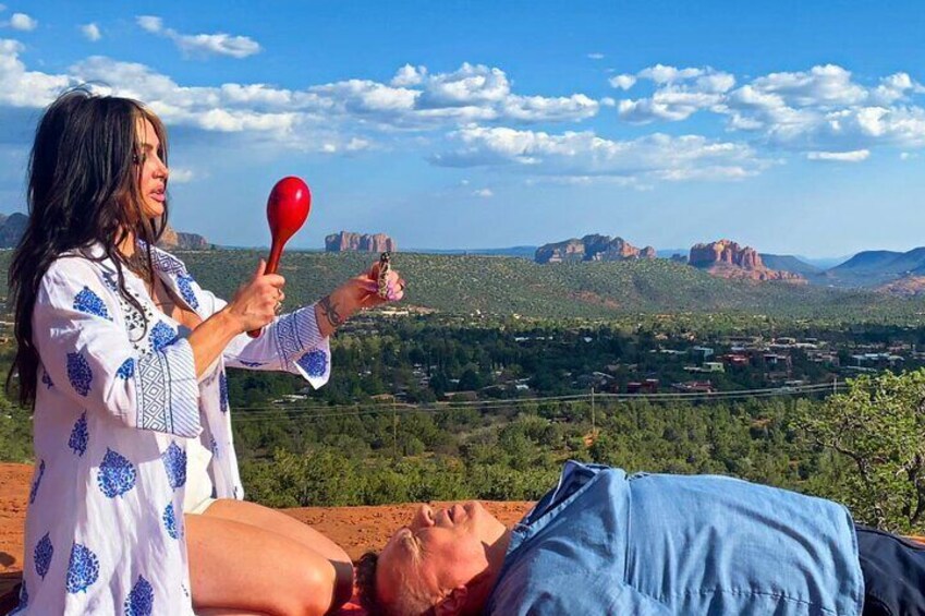 2 Hours Private Spiritual Healing Tour in the Nature of Sedona