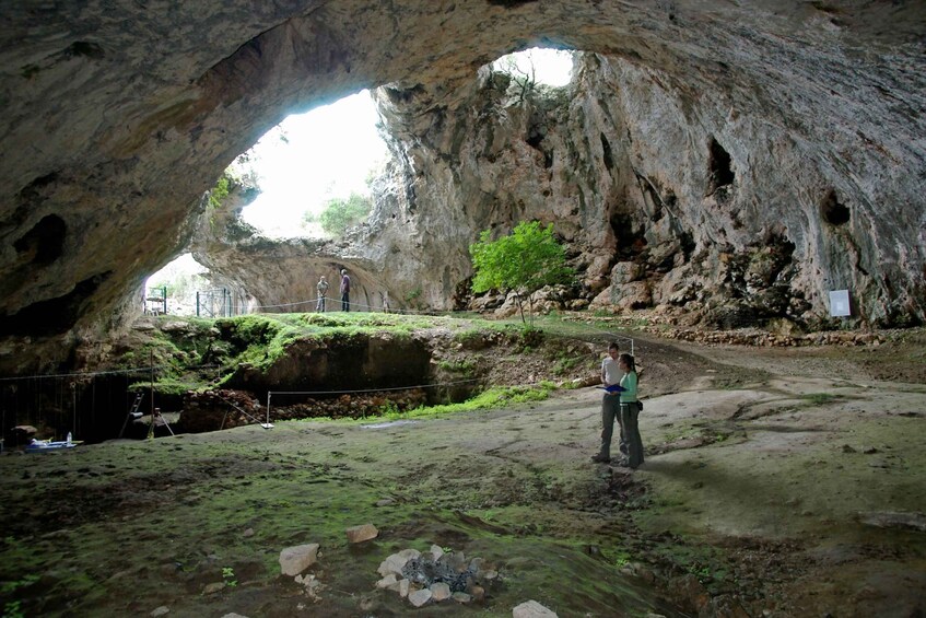 Picture 3 for Activity Vela Spila Cave Private Walking Tour