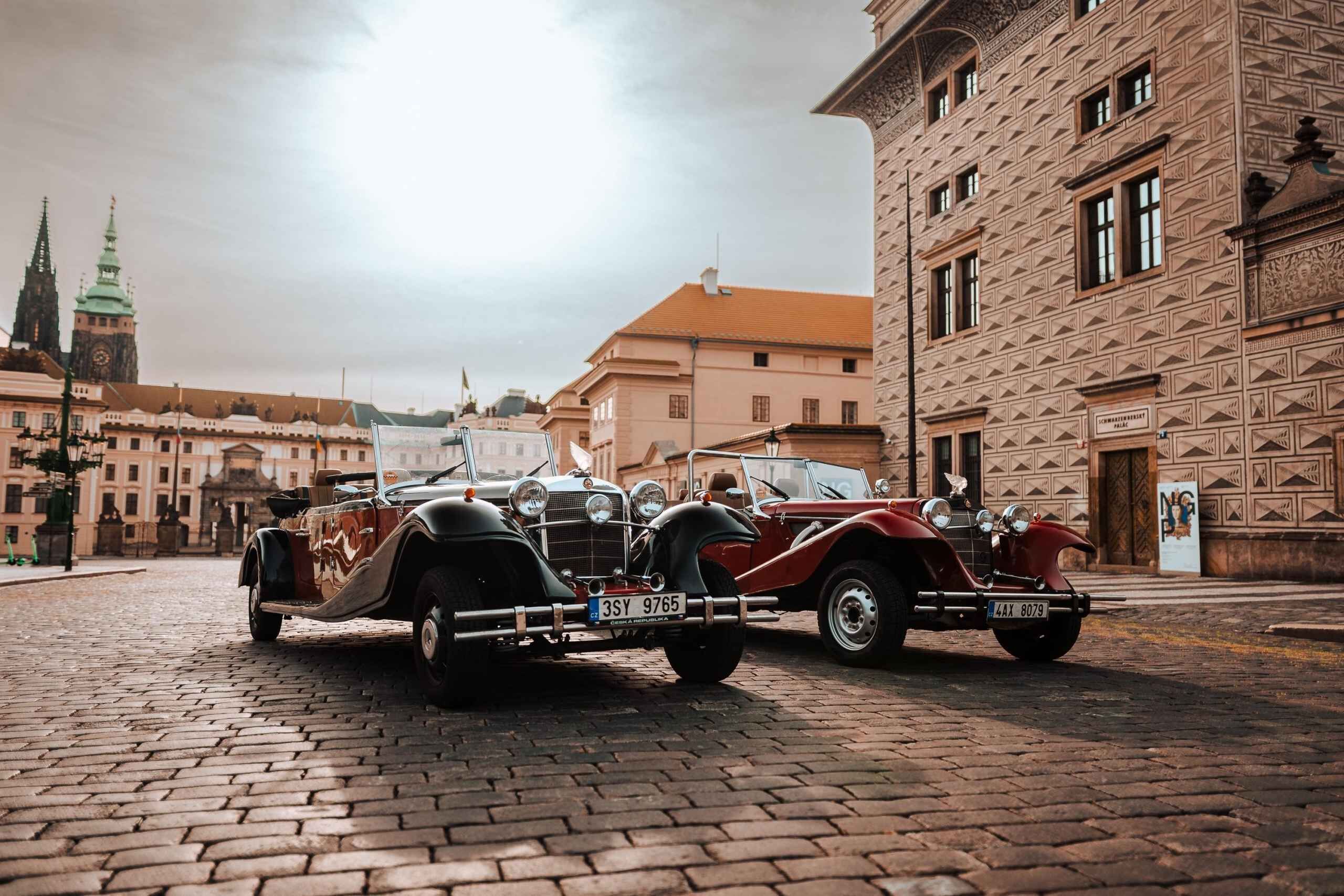 Prague: Private Vintage Car Old Town Tour