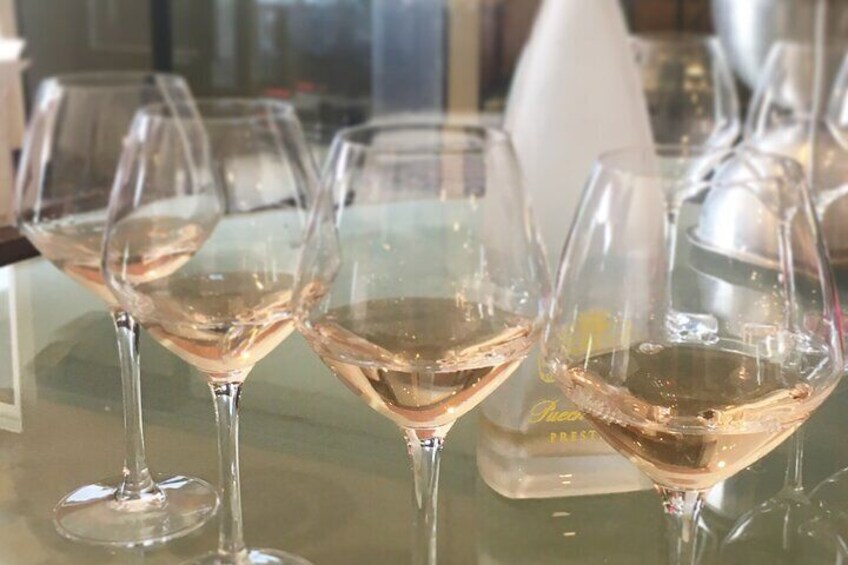 rosé wine tasting