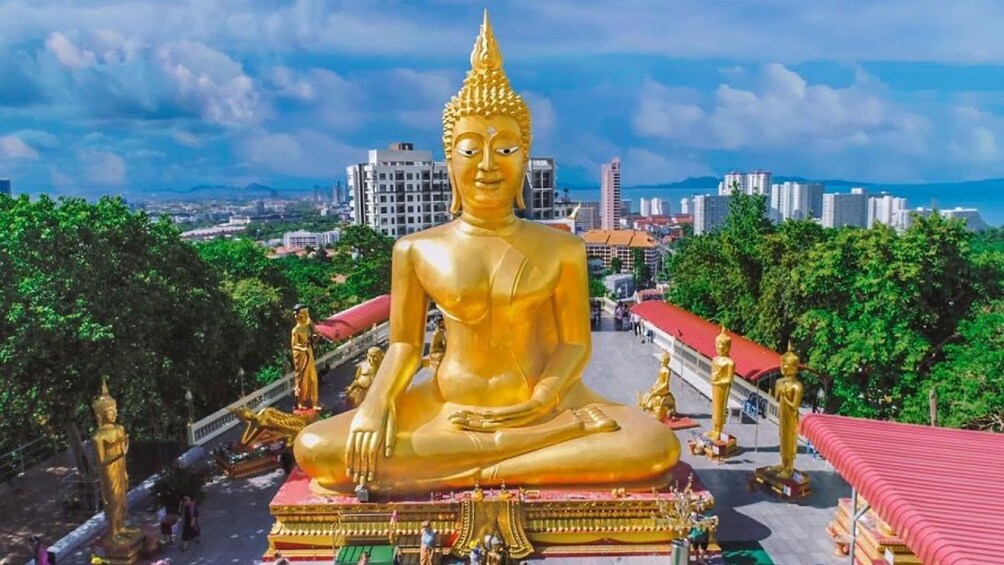 Essence of Classic Pattaya City Tour 