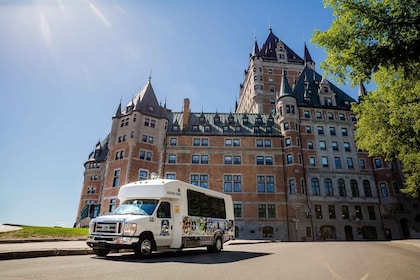 Quebec City: Oude Stad en Montmorency Watervallen Bus Tour