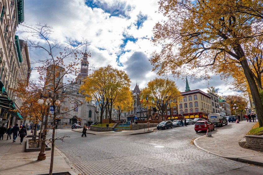 Picture 3 for Activity Quebec City: Old Town and Montmorency Falls Bus Tour