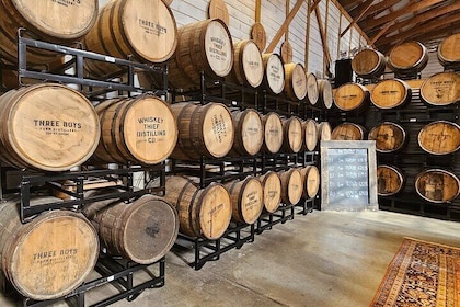 Private Lexington Bourbon Tour (Groups of 7-13) Woodford & More