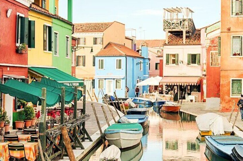 Venice Murano and Burano Full Day Island Private Tour