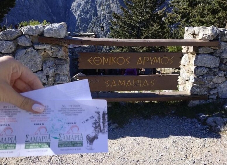 From Georgioupolis: Roundtrip Transfer to Samaria Gorge