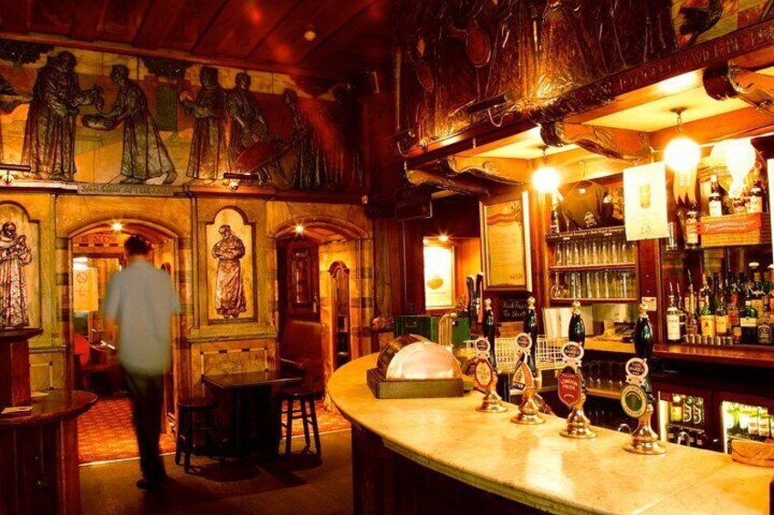 Private Tour of London's Historic Pubs