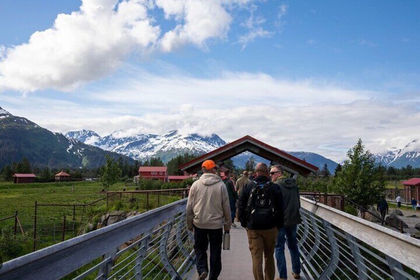 Wildlife Conservation Center and Portage Glacier Viewing 