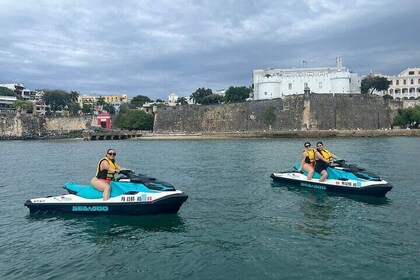 Expérience de jet ski au coucher du soleil