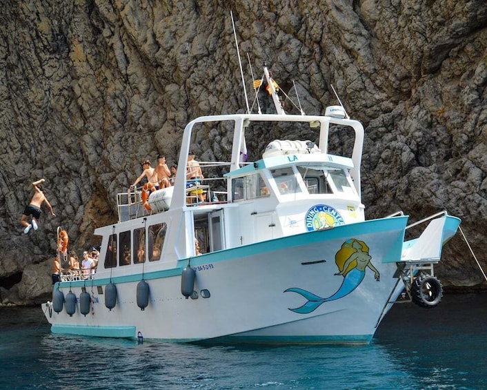 L'Estartit: Medas Islands Boat Tour and Swim in Montgrí Park