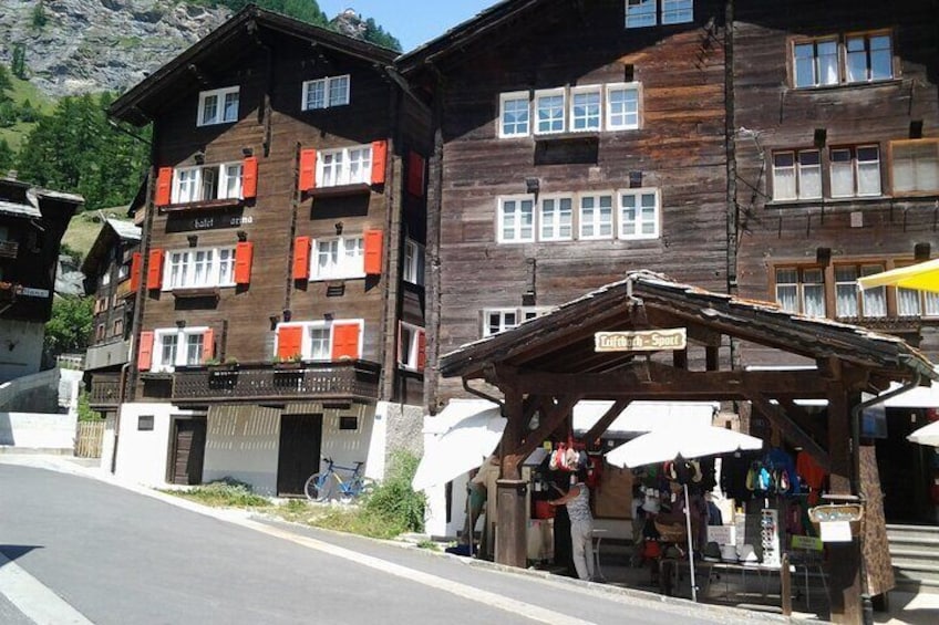 Alpine Elegance Private Zermatt Village and Glacier Paradise Tour