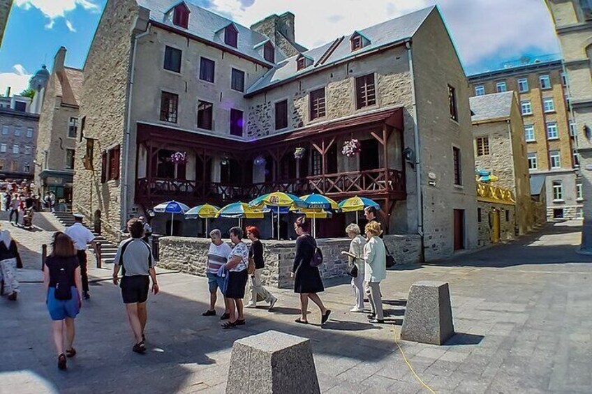 An Audio Guide of Old Quebec City's Historical Treasures