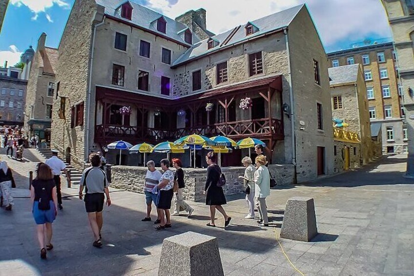 An Audio Guide of Old Quebec City's Historical Treasures