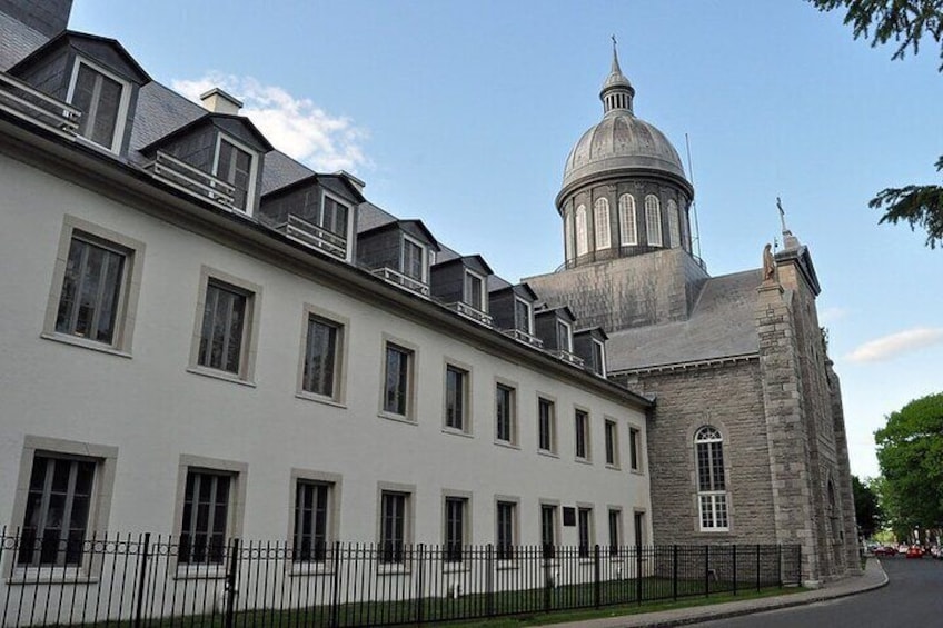 An Audio Guide of Old Quebec City's Historical Treasures