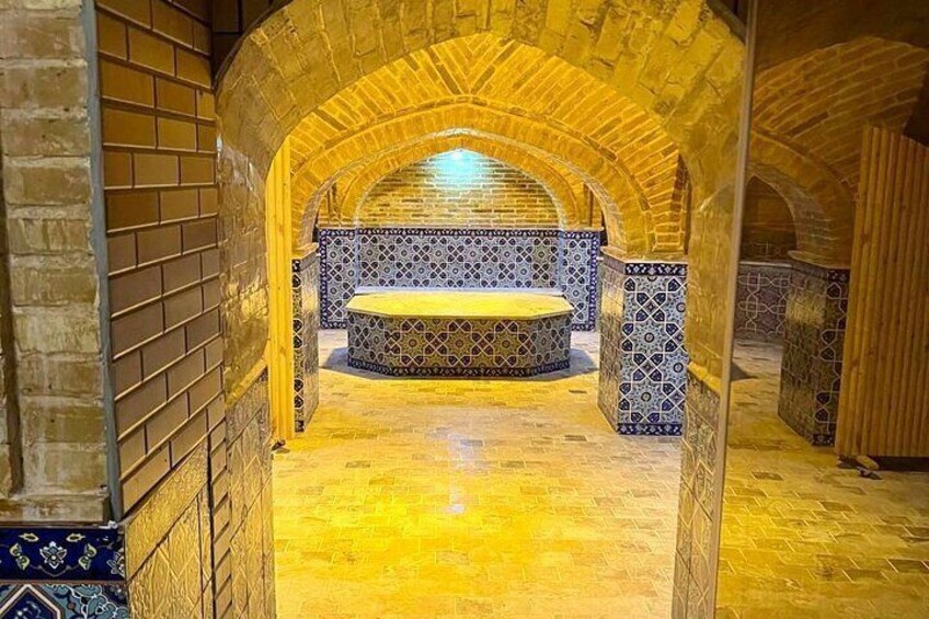 Bukharian Bath in Ancient Style Hammam with Drinks and Sweets