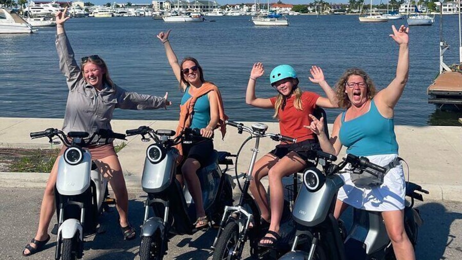 Naples Florida Electric Moped Tour - Family Fun - Easy to Ride
