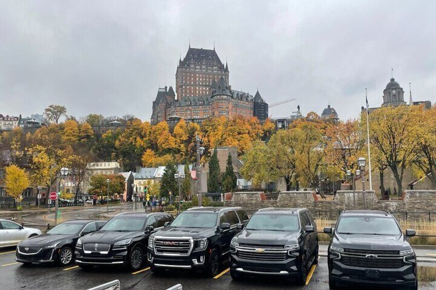 Old Quebec private tour on foot and by vehicle