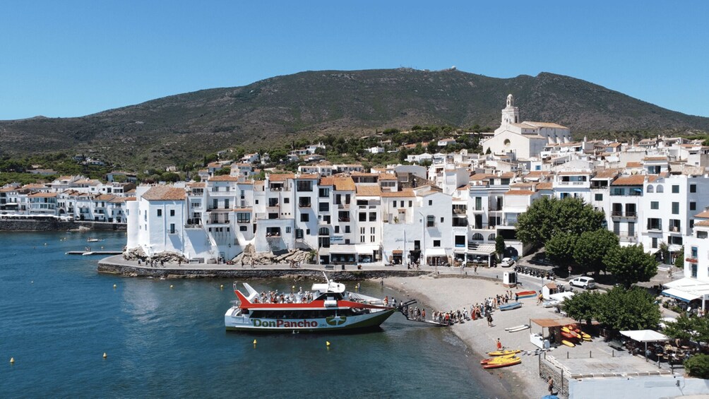 Picture 4 for Activity From Roses: Sightseeing Cruise on Costa Brava to Cadaqués