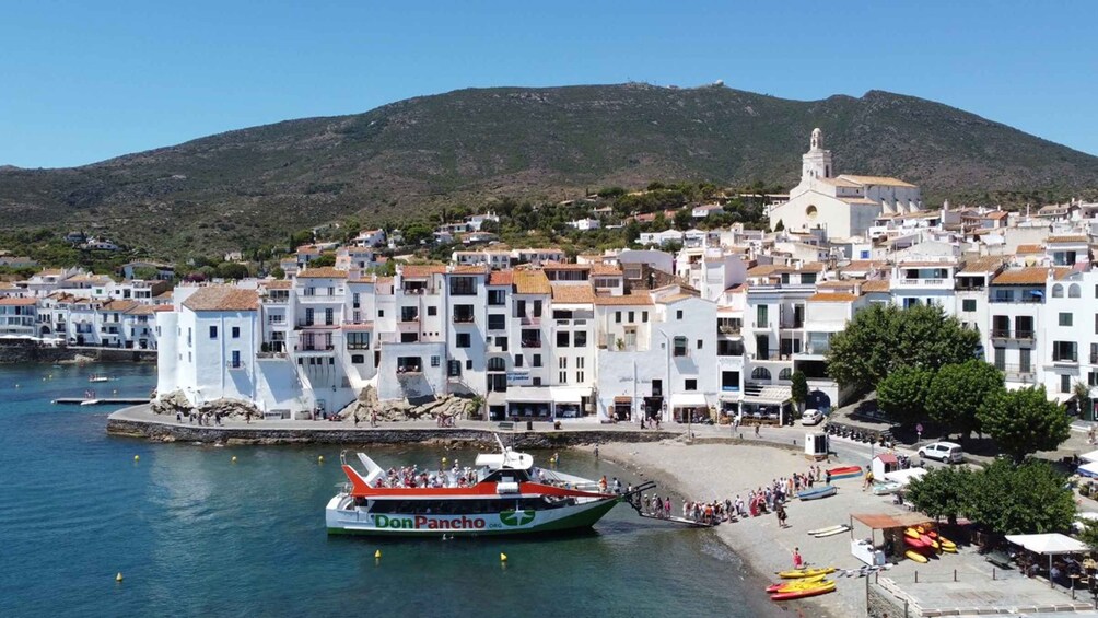 Picture 4 for Activity From Roses: Sightseeing Cruise on Costa Brava to Cadaqués