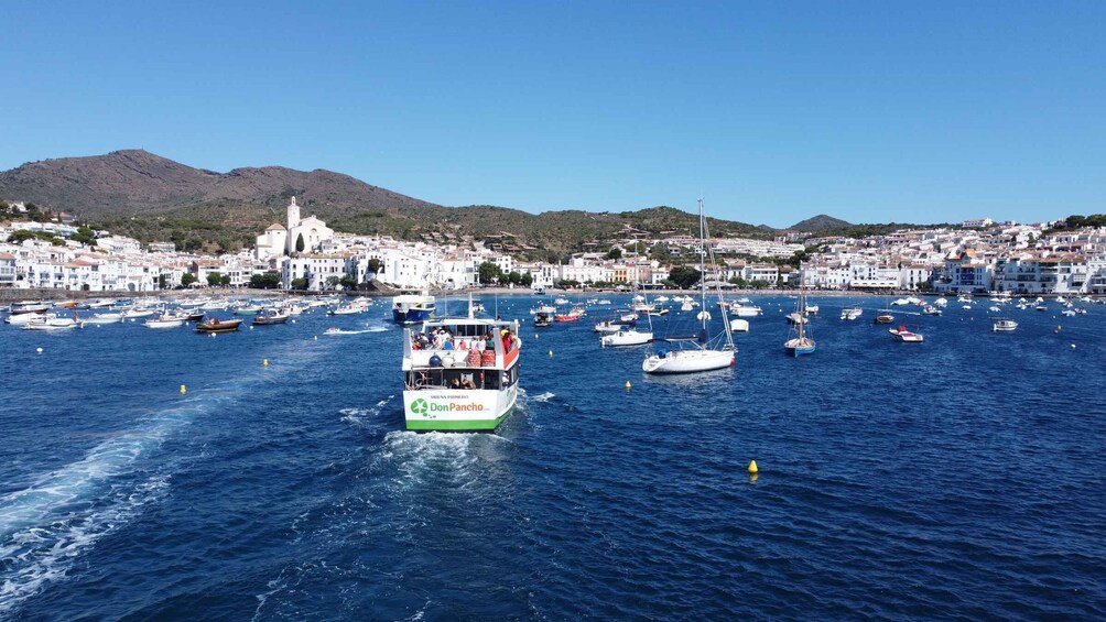 Picture 2 for Activity From Roses: Sightseeing Cruise on Costa Brava to Cadaqués