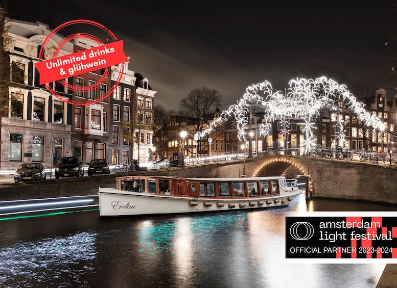 Amsterdam: Light Festival Boat with Drinks, Snack, Glühwein