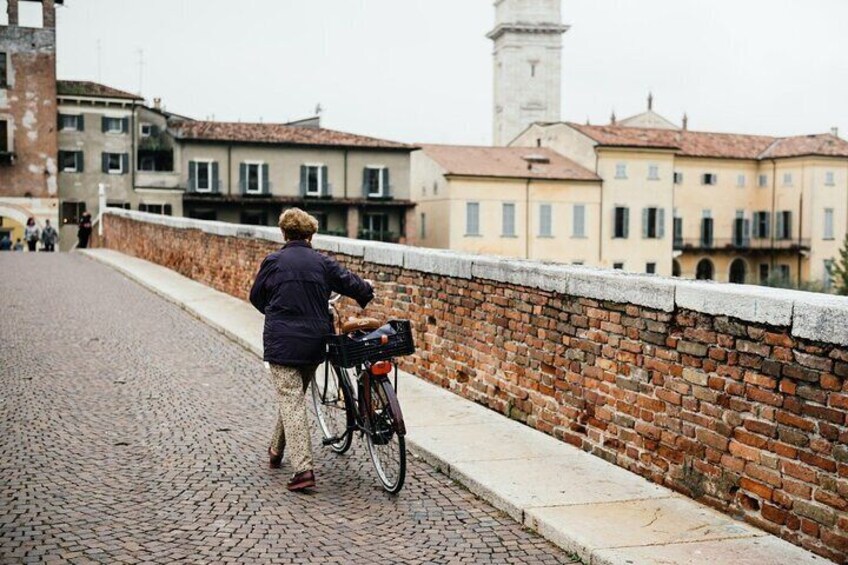 Private Walking Tour in Verona