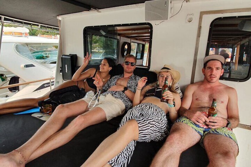Day Bed - Aft Deck - Major Tom - SailingVanuatu