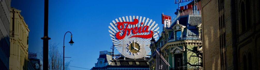 Picture 5 for Activity Oslo: Food Tasting and Walking Tour with a Local