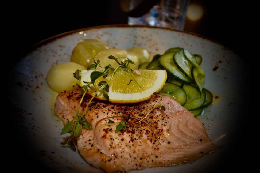 Picture 6 for Activity Oslo: Food Tasting and Walking Tour with a Local