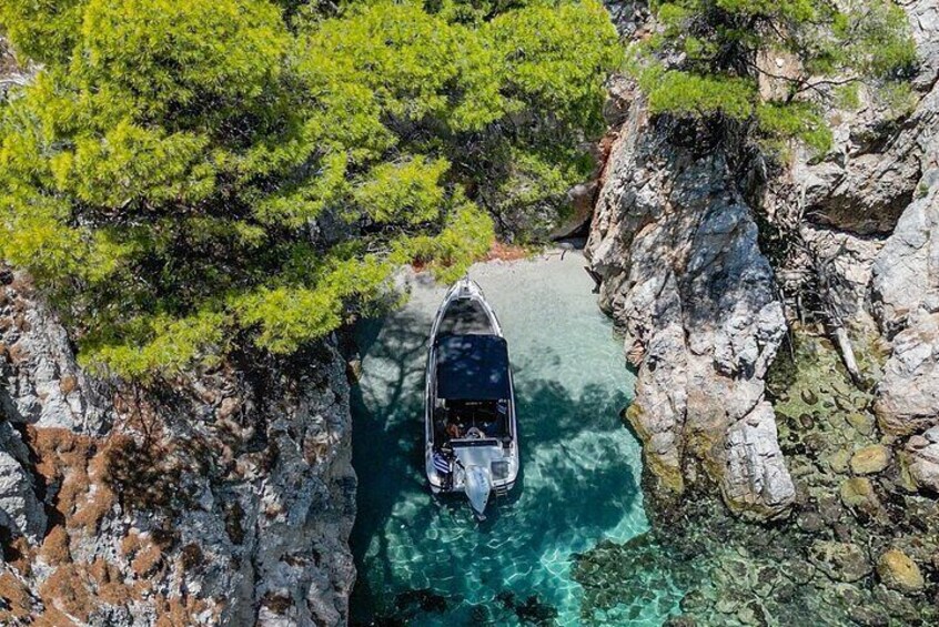 Private Skopelos Island Boat Cruise Tour to Mamma Mia Sites 