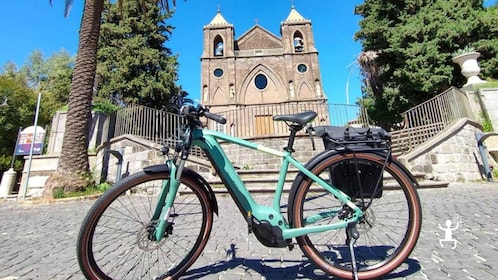 Caserta: E-bike tour to the Royal Belvedere Silk Factory