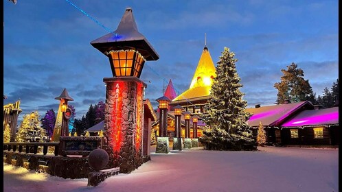 Rovaniemi: Arktische Highlights Tour mit Weihnachtsmann und Rentieren