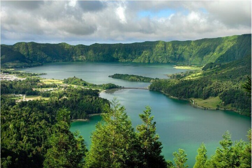 Full day tour - Sete Cidades and Lagoa do Fogo