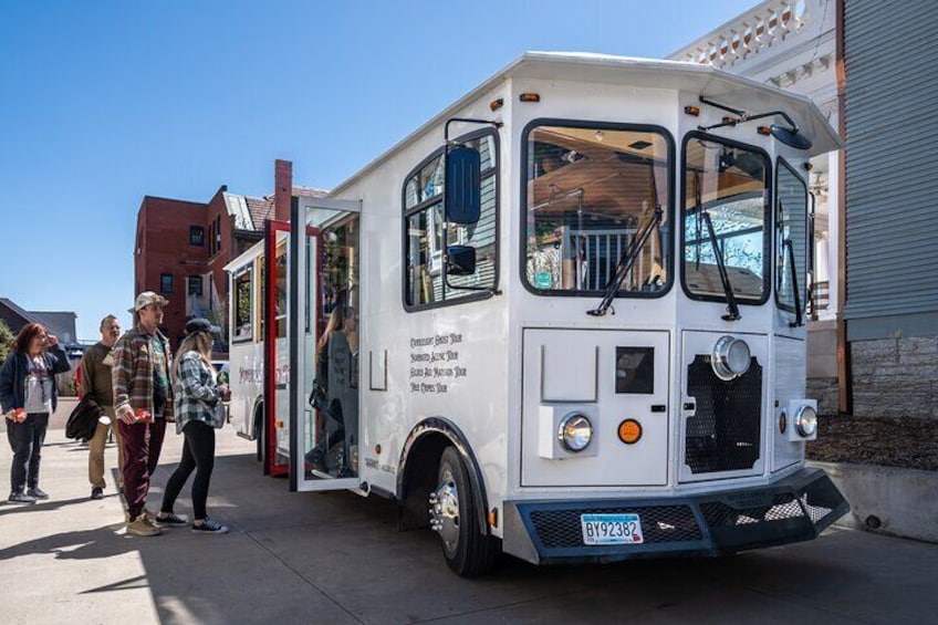 Minneapolis Narrated Scenic Sightseeing Trolley Tour