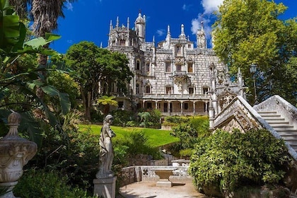 Sintra ALL PALACES - small groups (2-6pax) PRIVATE TOUR