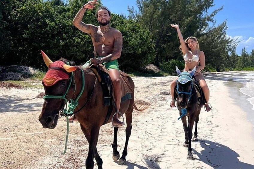 Clear Kayak, Flying Dress and Beach Horse Photo Shoot 