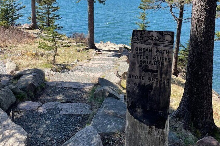Self Guided GPS Audio Driving Tour Acadia NP From Hulls Cove VC