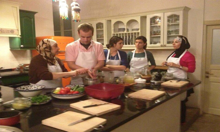 Half Day Cooking Class Experience with Amman Panoramic Tour