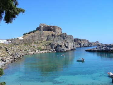 Taste Lindos, small group tour with dinner