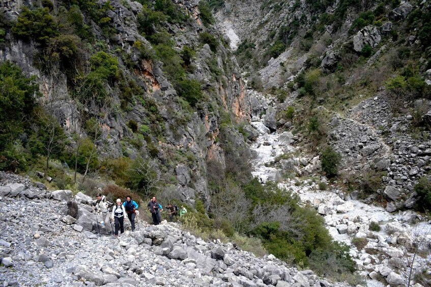 Kardamili : Hiking in Petrovouni