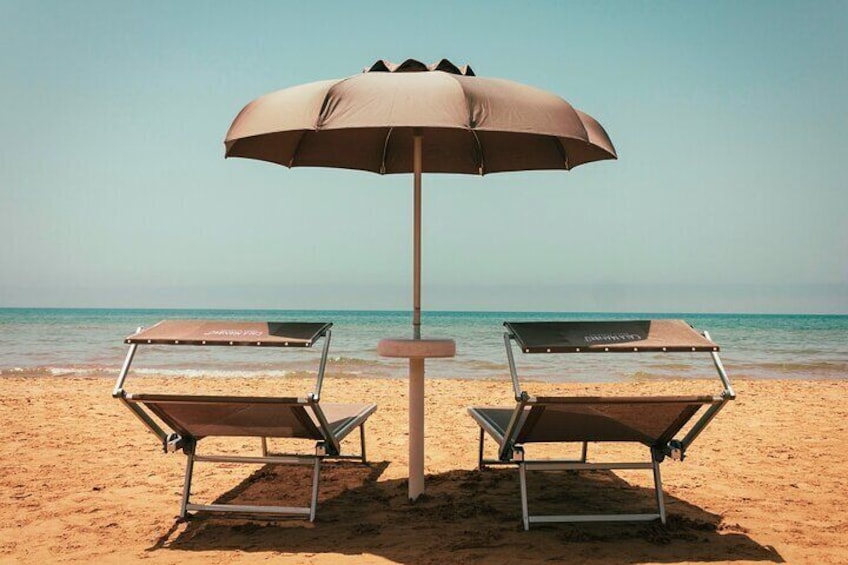 Full Day Pass to Cala Manbrù Beach Club