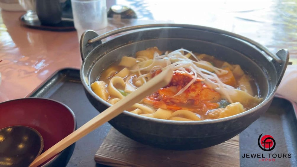 Picture 4 for Activity Fuji Yamanaka Lake. Oshino Hakkai and Local Noodles