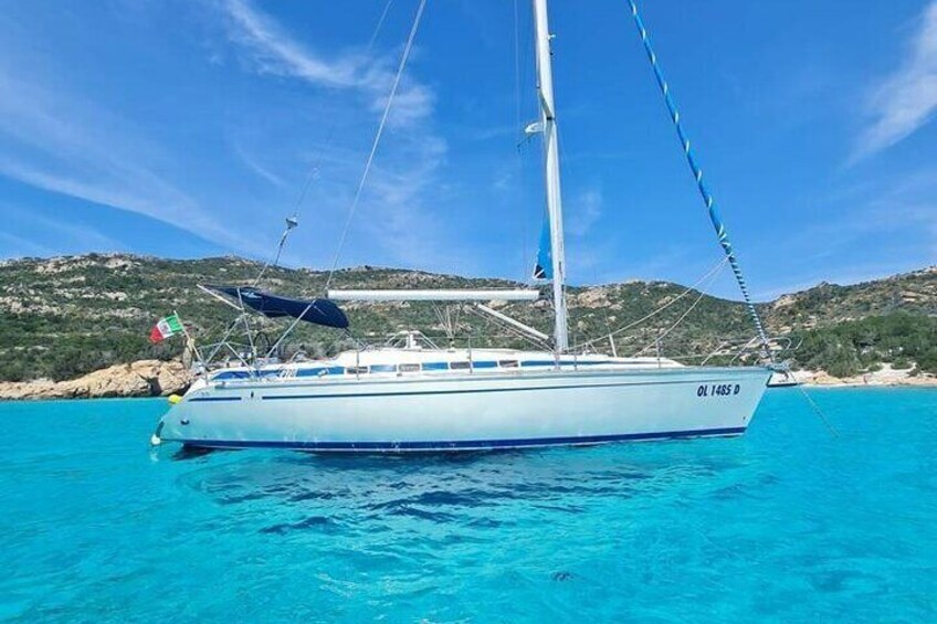 Sailboat tour from Santa Teresa di Gallura to the Maddalena Archipelago