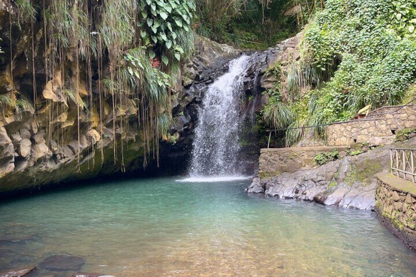 Annandale waterfall
