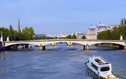 ปารีส: รถมินิบัสสะเทินน้ำสะเทินบกและล่องเรือในอุโมงค์คลองเซนต์มาร์ติน