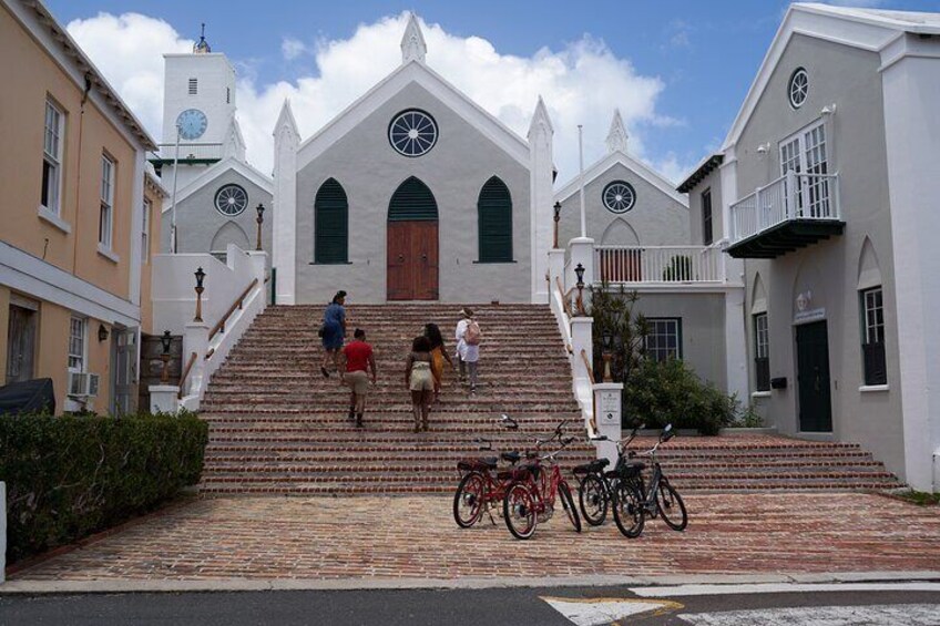 Discover St. George's History Beach and EBicycle Tour